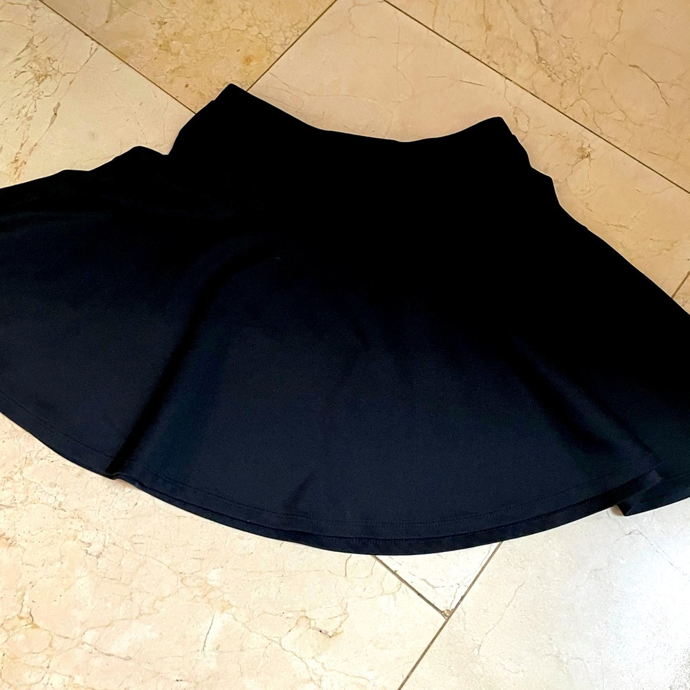 Black skirt